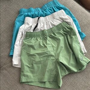 Men's Multi-Pack Casual Shorts - Green, White, Blue